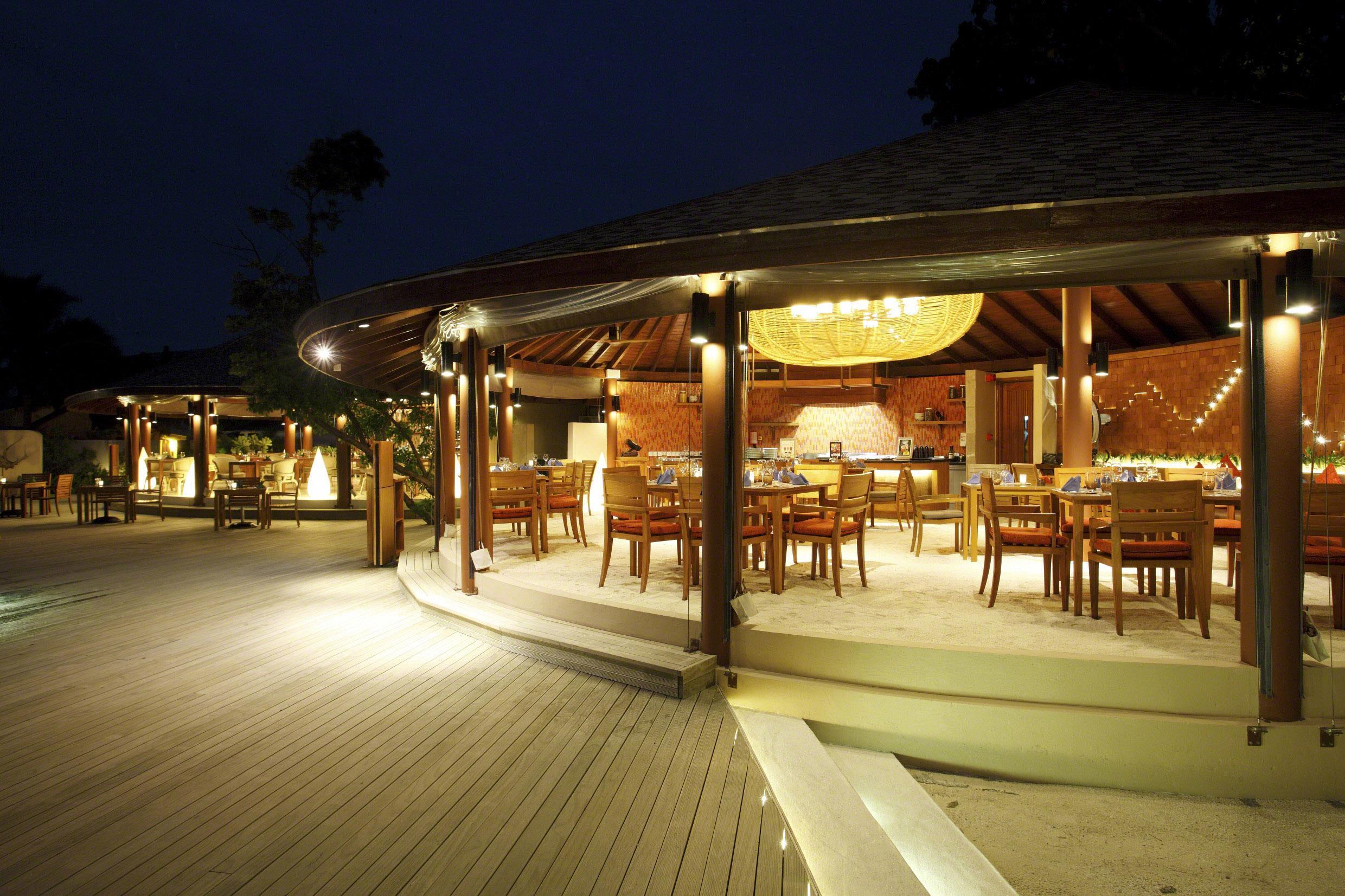 Centara Ras Fushi Resort & Spa Maldives - 50 Percent Discount On Transfers For Min 4 Nights Stay And More, Valid For Reservations Between 11Th Feb Till 22 Dec 2025 (Adults Only) Malé Esterno foto